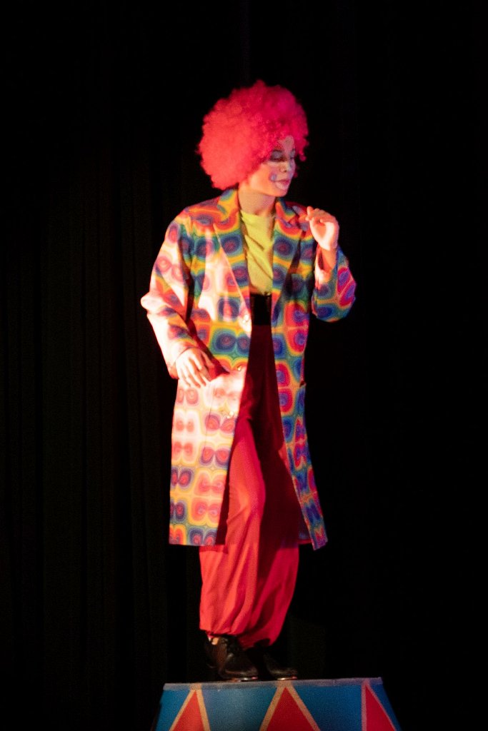 Wintercircus 1C 030.jpg
